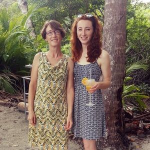 Meet your Posher, Phoebe